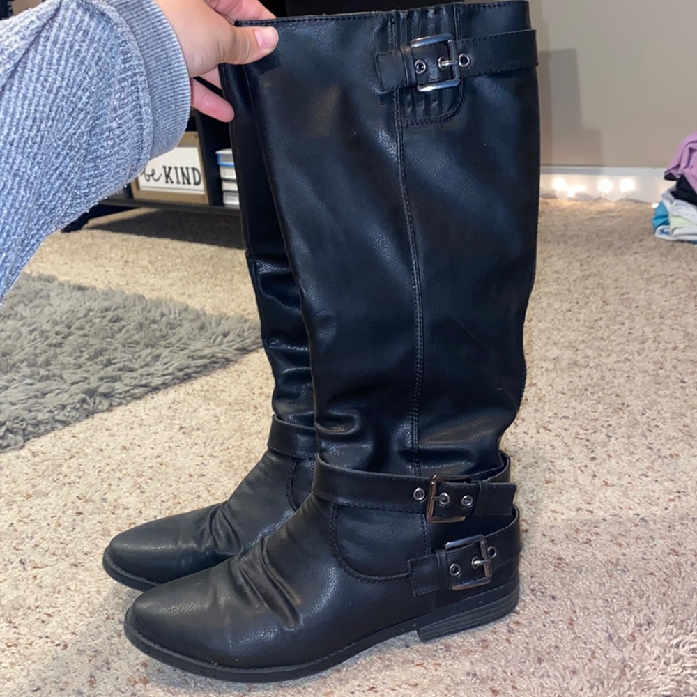 Black Boots